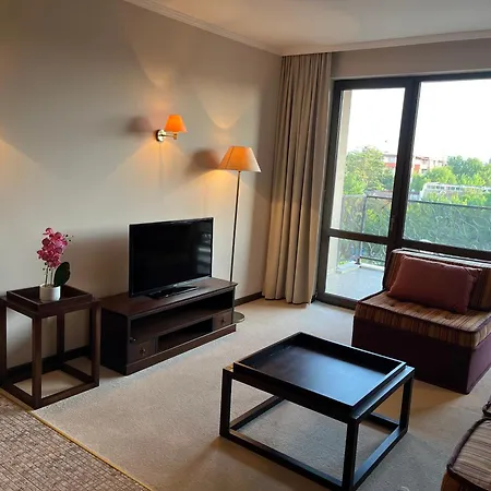 Luxury Private At Barcelo Complex Апартамент *