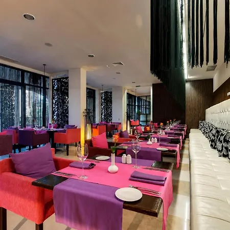 Luxury Private At Barcelo Complex Slăntjev Brjag